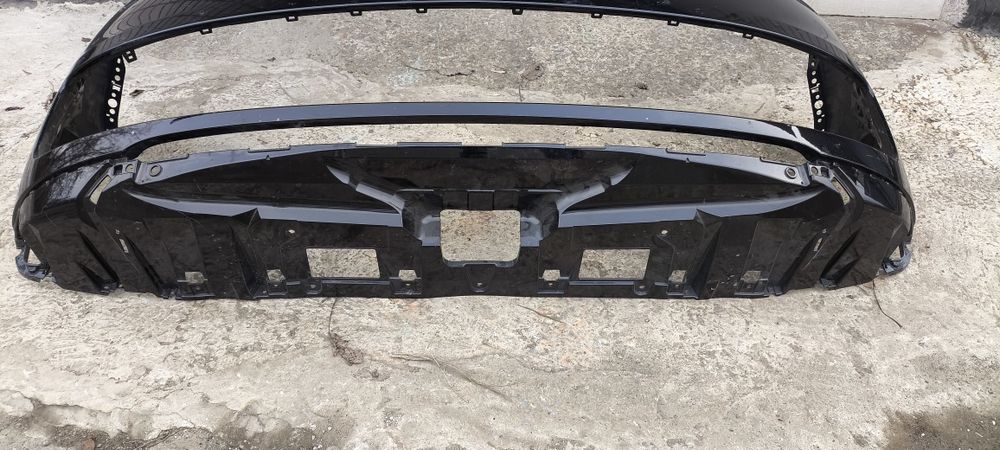 Range Rover L460 бампер передний оригинал M8E217F003