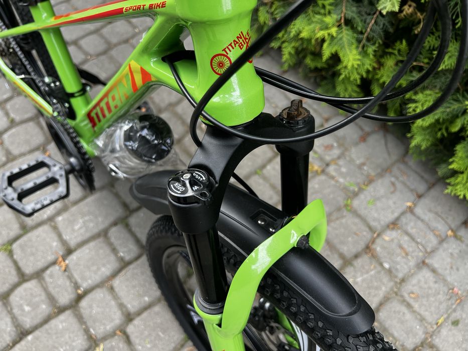Велосипед Titan Magic 24” магнієва рама Shimano дискові гальма