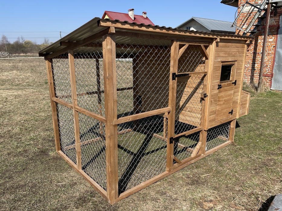 Курятник для птиці