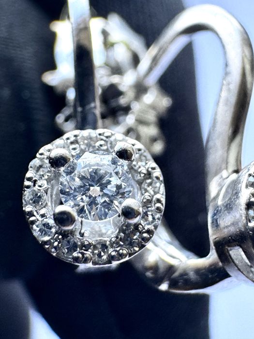 Золотые серьги с бриллиантами белое золото 585 проба