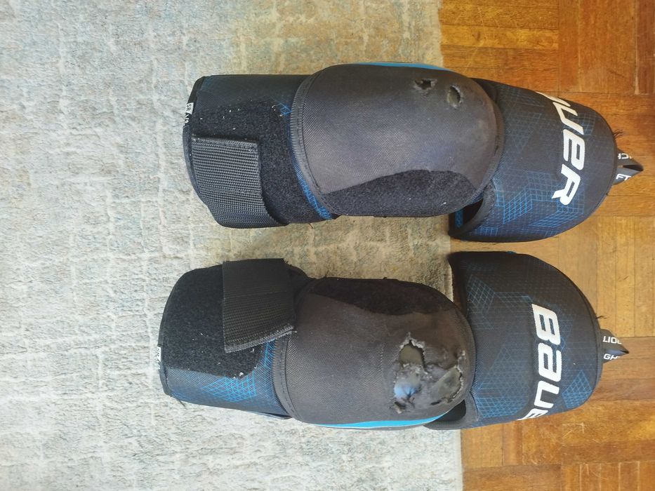 Cotoveleiras Bauer Senior