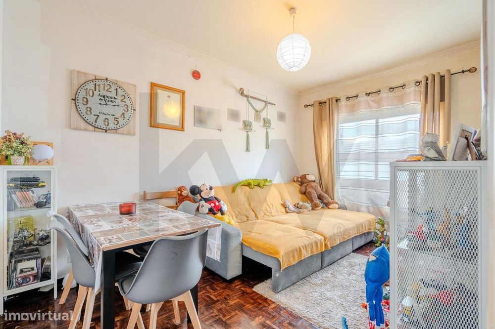 Apartamento T2 no centro de Agualva-Cacém