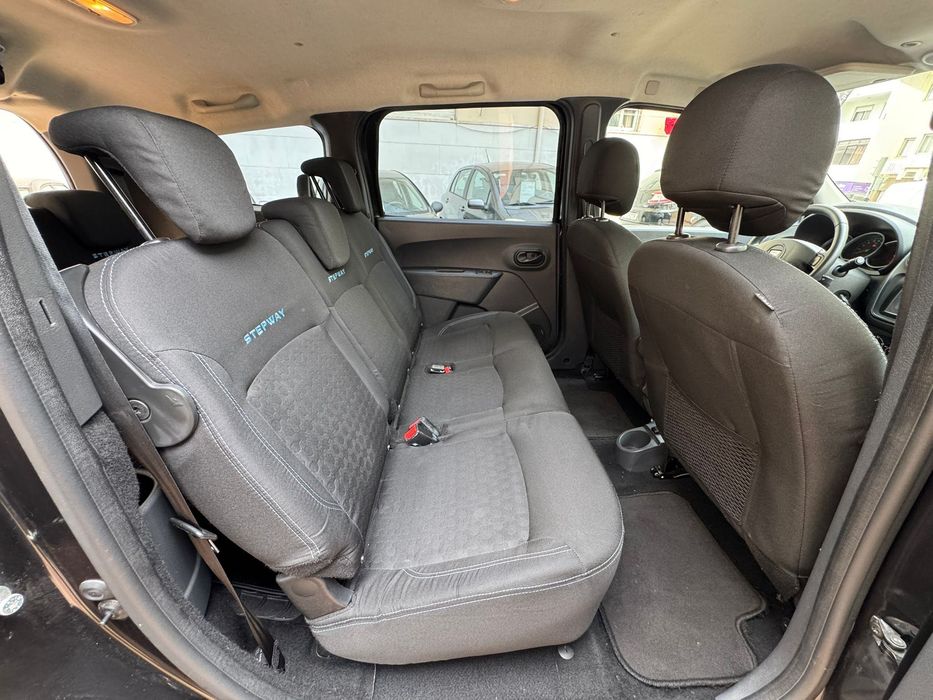 Dacia Lodgy 1.5 DCi - 7 Lugares - 18 Meses de Garantia