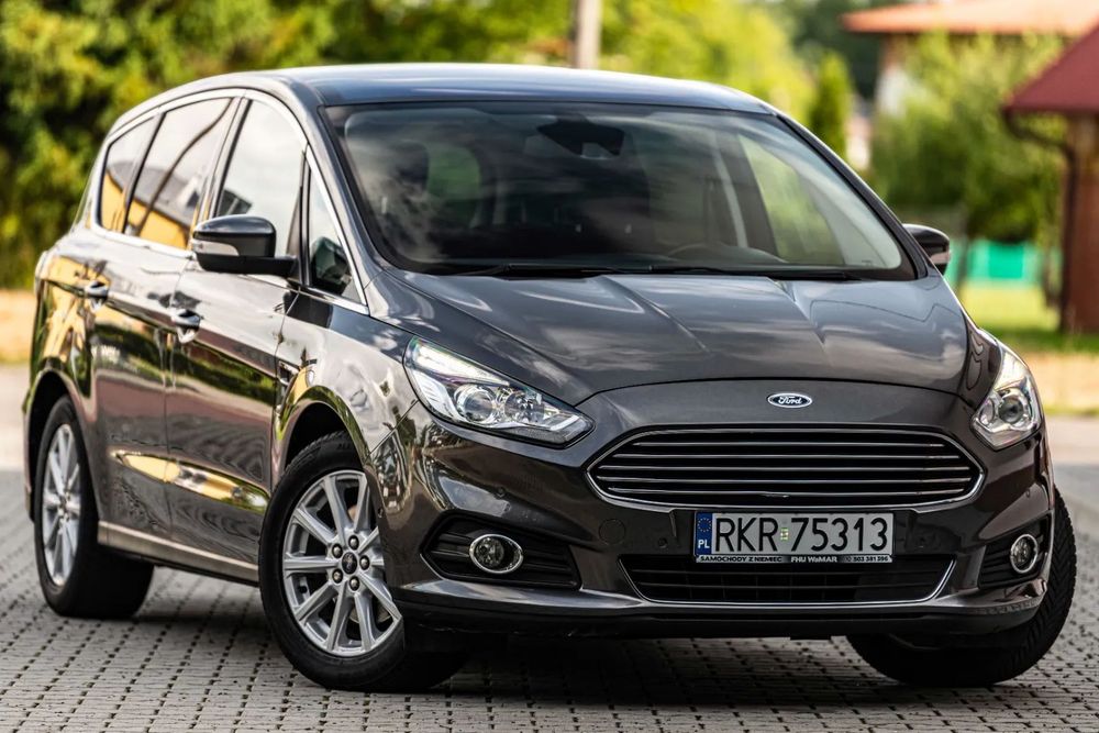 Ford S-Max