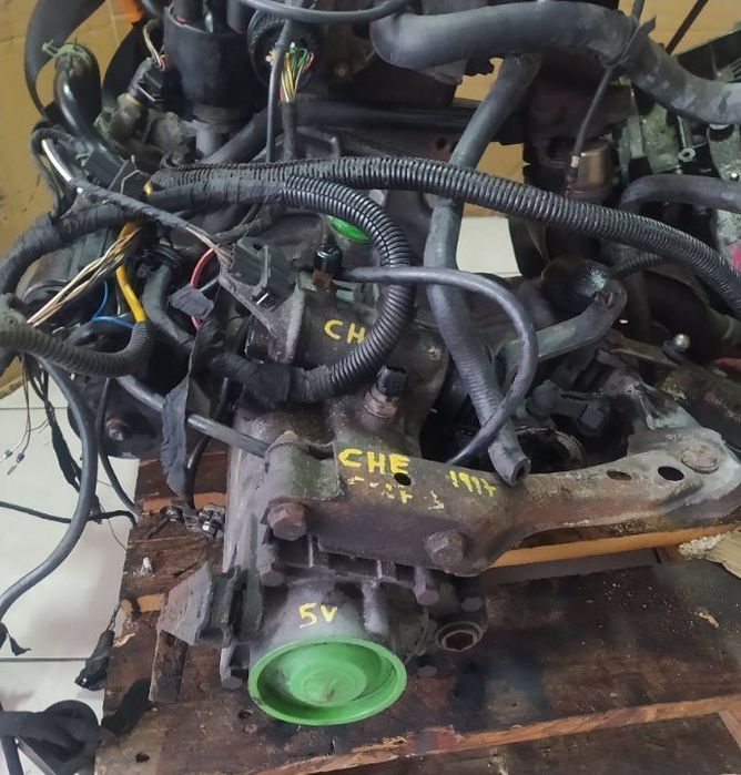 motor vw golf 3 gti 2.0i com 115cv ref: 2E caixa velocidades CHE