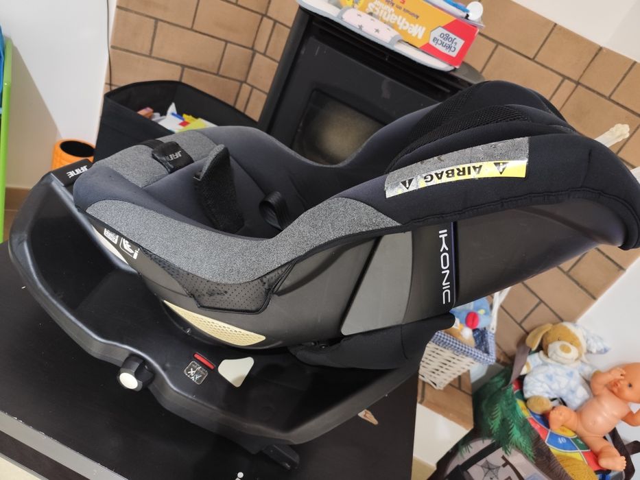 Cadeira auto bebe Jané IKONIC