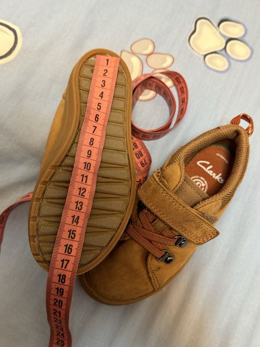 Дитячі черевички Clarks (шкіряні)