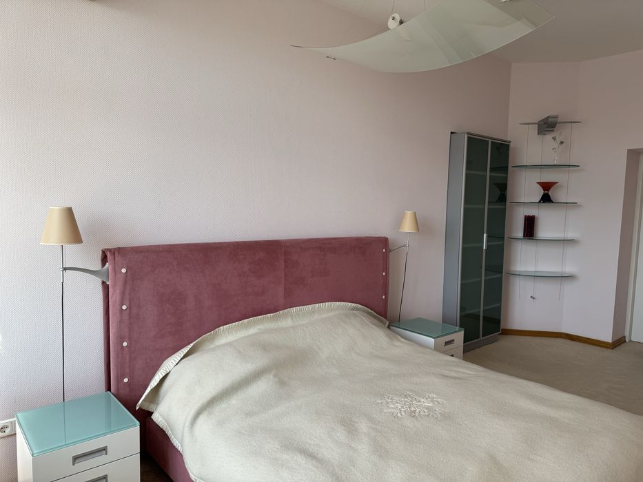 ‼️БЕЗ КОМИССИИ‼️ 3-комнатная квартира на Азарова, Отрада