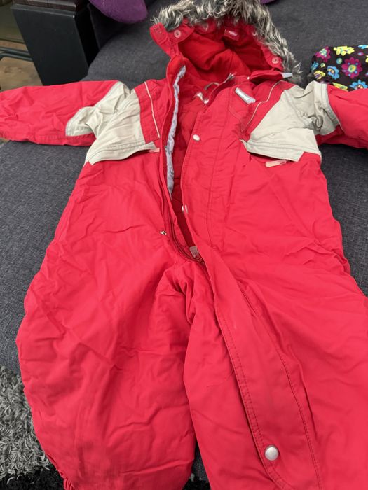 Продам верхній одяг для дівчинки