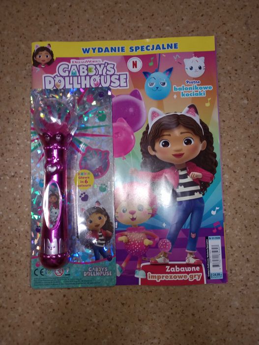 Gazetka Gabbys Dollhouse plus zabawka nowa oryginalnie zapakowana