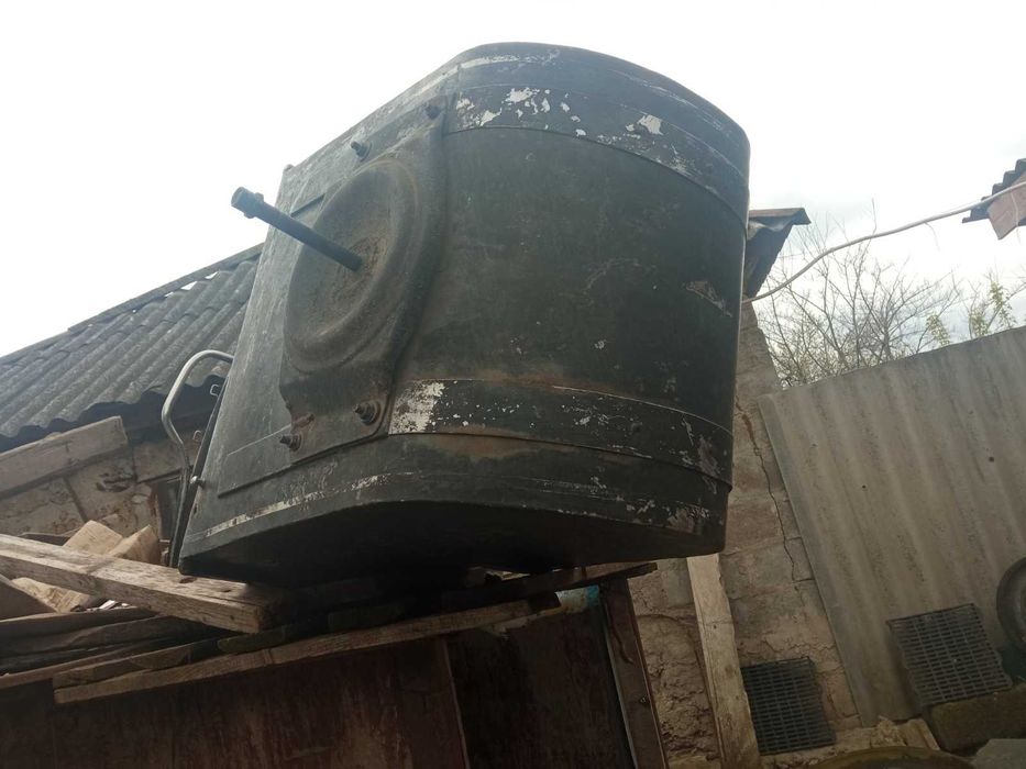 Мотошина і колеса