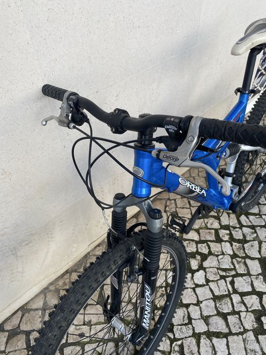 Bicicleta suspensão total Orbea Wild