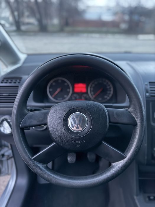 Volkswagen Touran 1,9tdi 2007р механіка 6ст дизель в ідеальному стані