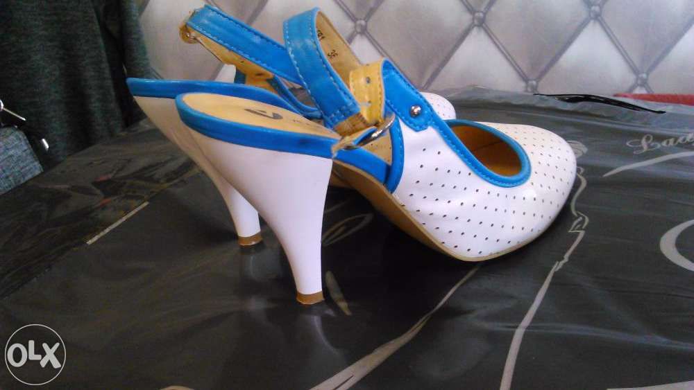 buty sandały/czółenka