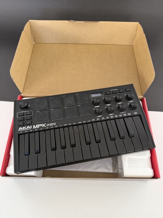 Akai - CONTROLADOR MIDI MPK Mini MkIII Special Edition Black: