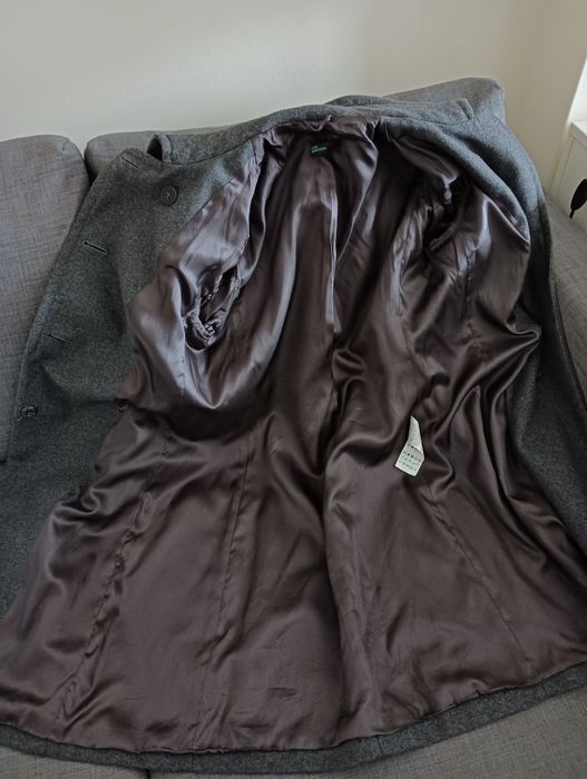 Sobretudo cinzento Benetton novo