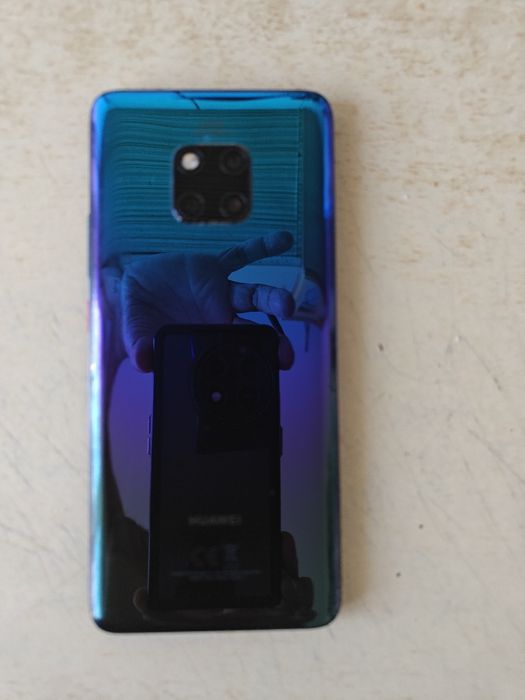 Sprzedam legendarny już kamerofon Huawei mate 20 pro. Stan bdb. Opis.