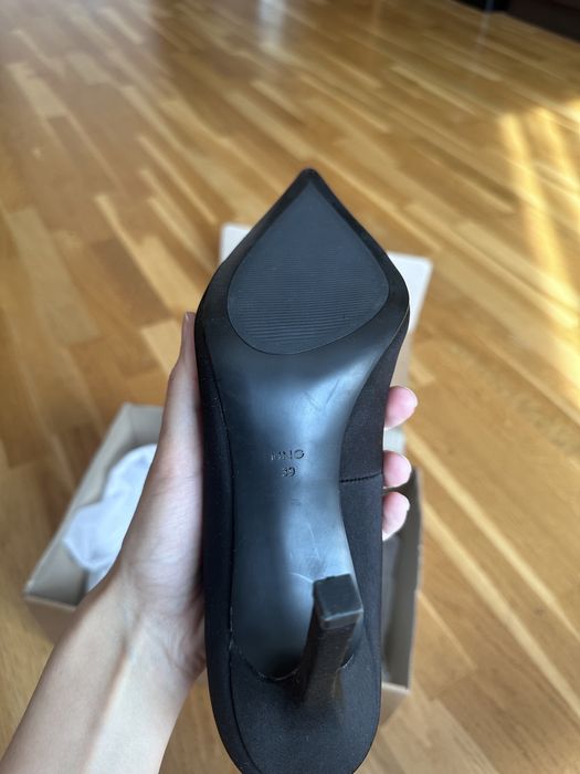 Шикарні туфлі Mango