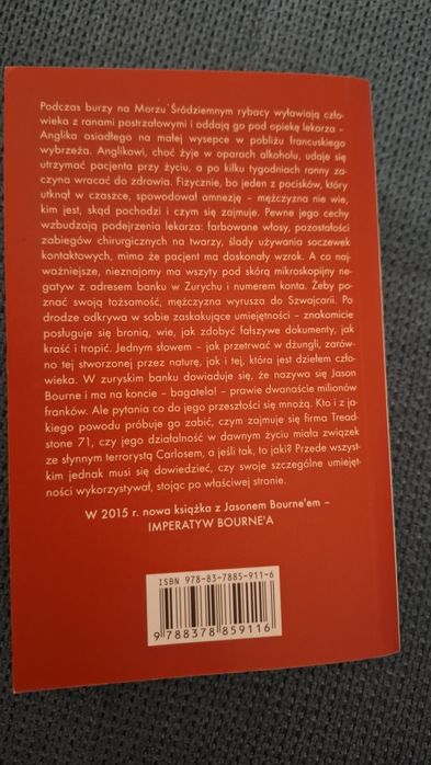 Tożsamość Bourne'a- R. Ludlum