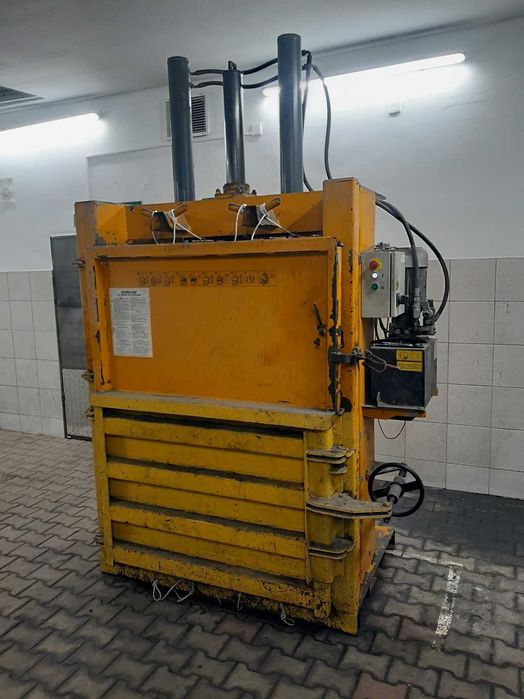 Bramidan B30  belownica prasa 4KW 2010r śmieci odpady makulatura