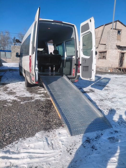 Пандус для авто гідравлічний