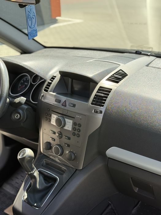 Opel Zafira 2005