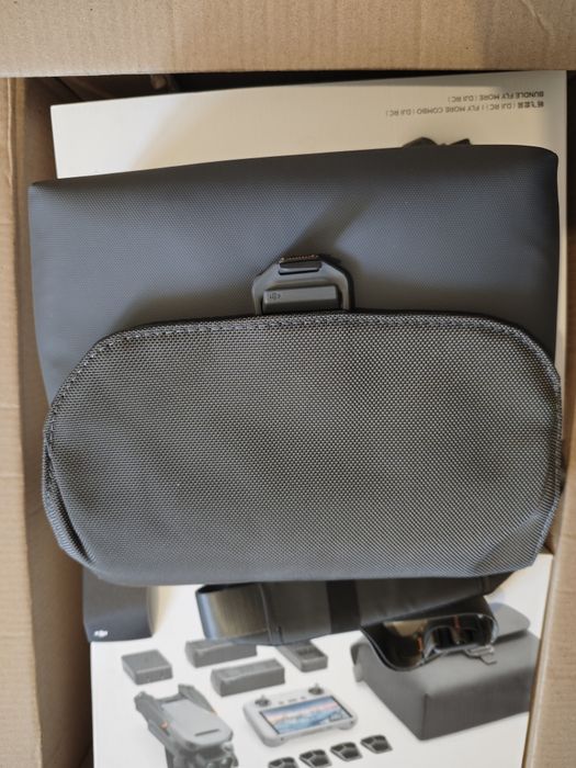 Коробки DJI Mavic 3 Pro Fly More Combo