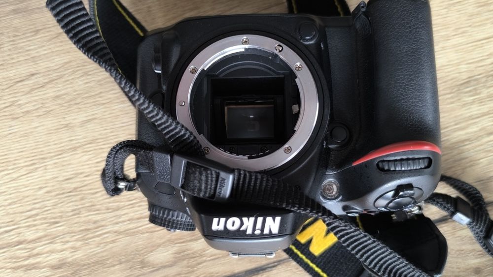 Nikon D7100 korpus body