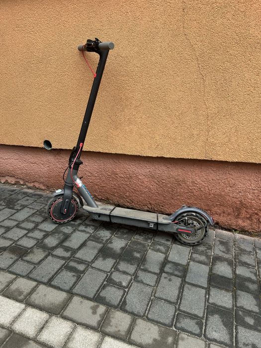 Електросамокат Aovopro