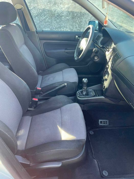 VW Golf 2001 1.9 TDI 110cv