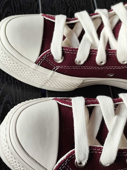 Converse Chuck Taylor All Star 37.5 na platformie