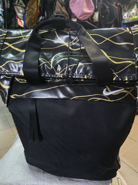 Рюкзак Nike Radiate Icon Clash BKPK