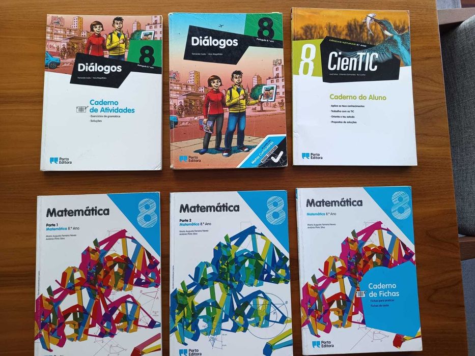 Manuais escolares 8ª ano