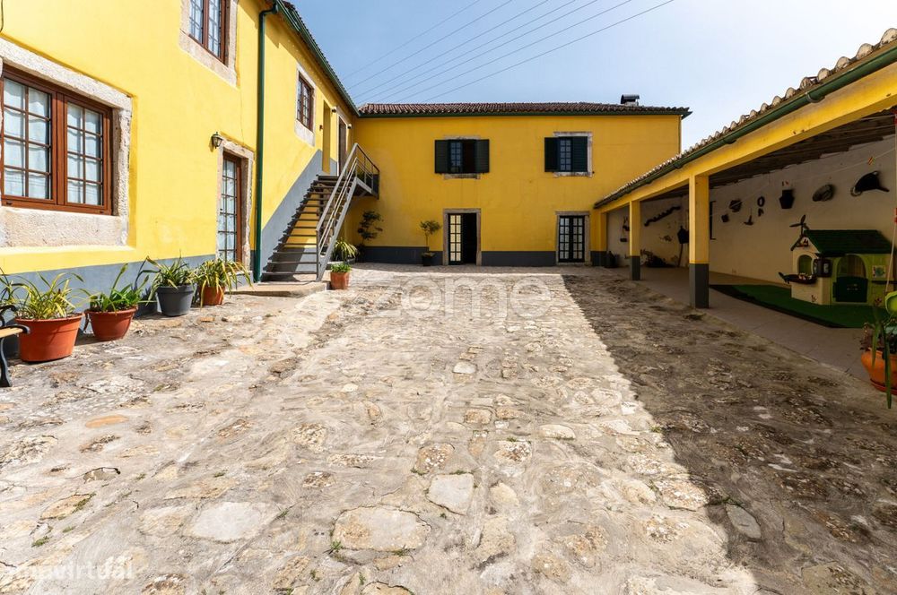 Propriedade Habitacional | Restaurante | AL com 9 Suites Premium.