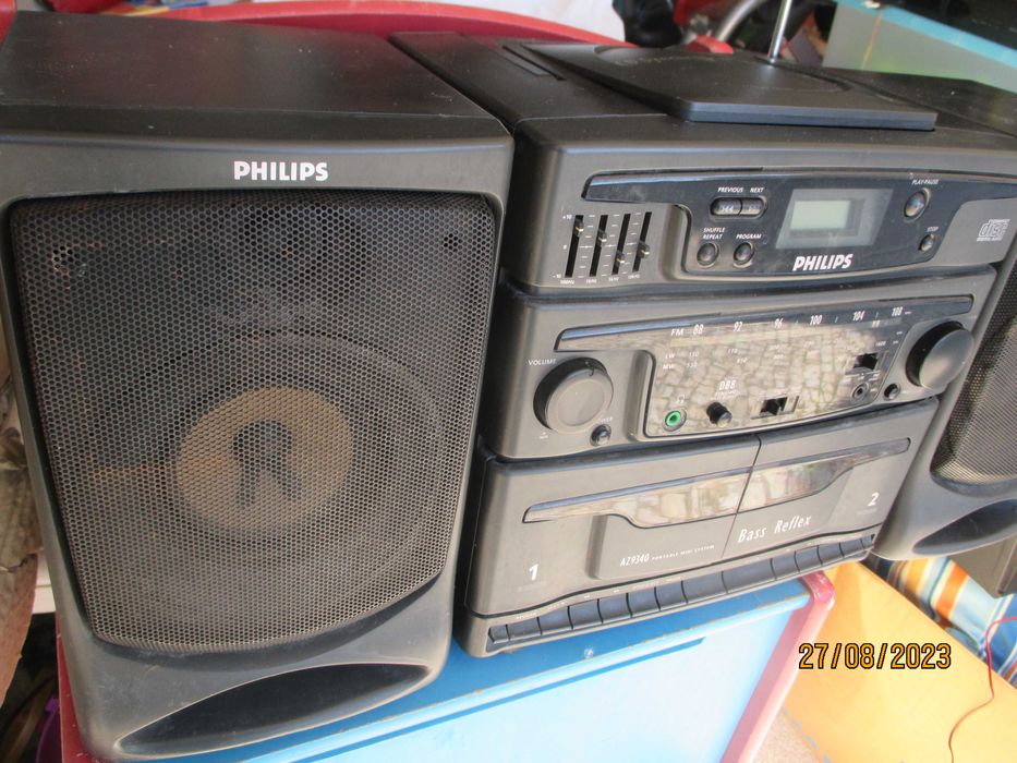 Aparelhagem antiga audio Philips AZ 9340 - para reparação