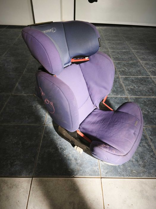 Cadeira de bebé para automóvel