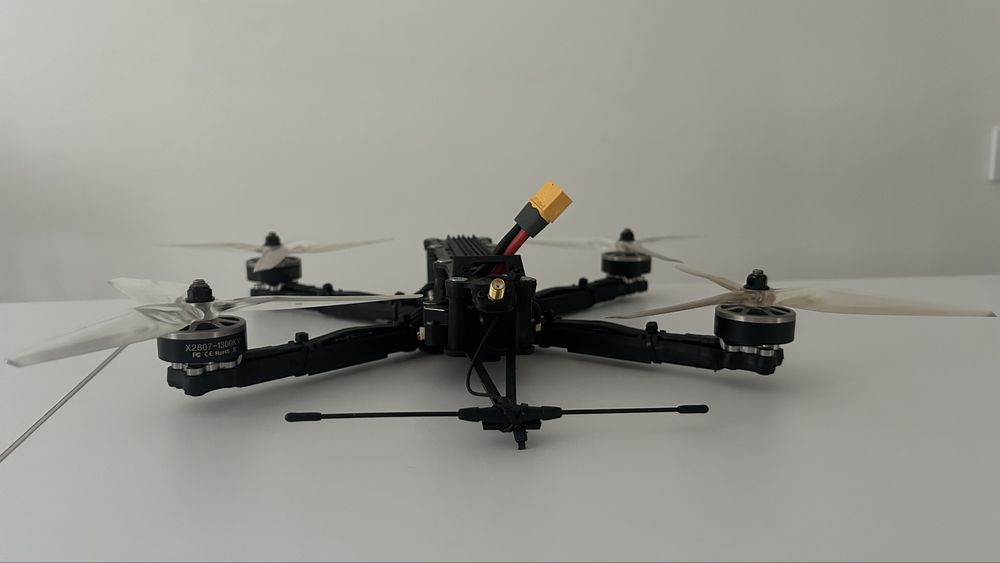 Fpv дрон  7 дюймів  з аккумулятором
