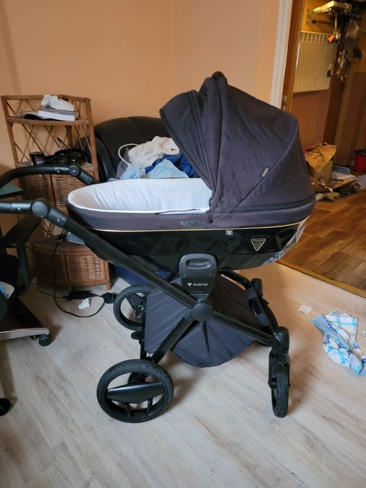 Wózek gondola Junama Diamond stelaż Invictus