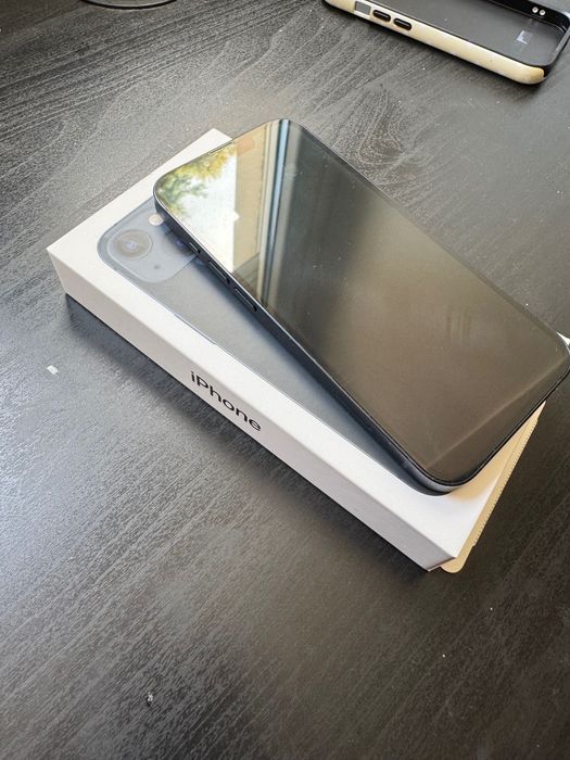 iPhone 13 Midnight com caixa original