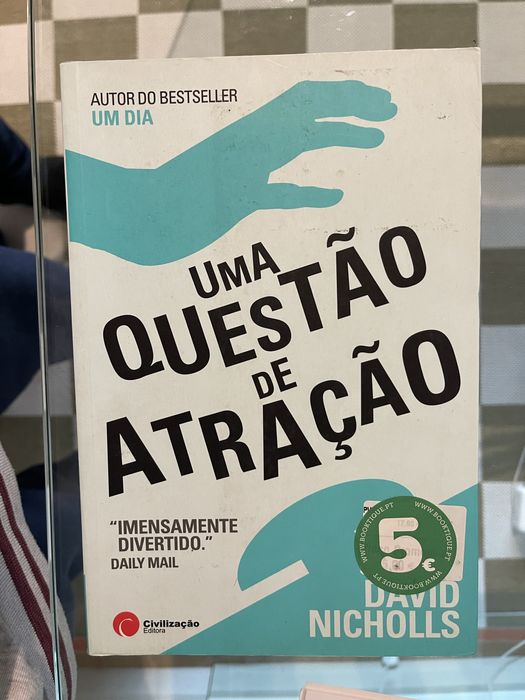 Livro Uma Questão de Atração de David Nicholls