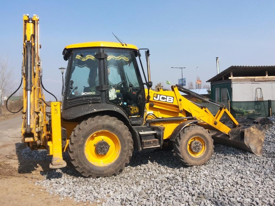 Планирование участка, выравнивание территории, бульдозер в аренду