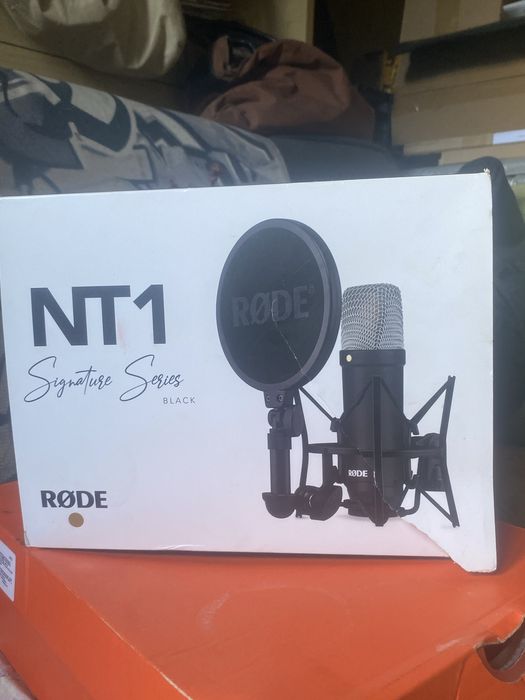 Mikrofon  ,model: NT1