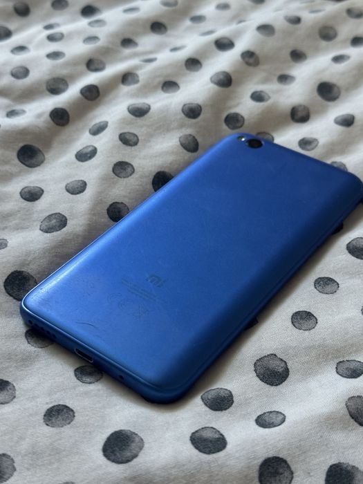 Телефон Redmi go