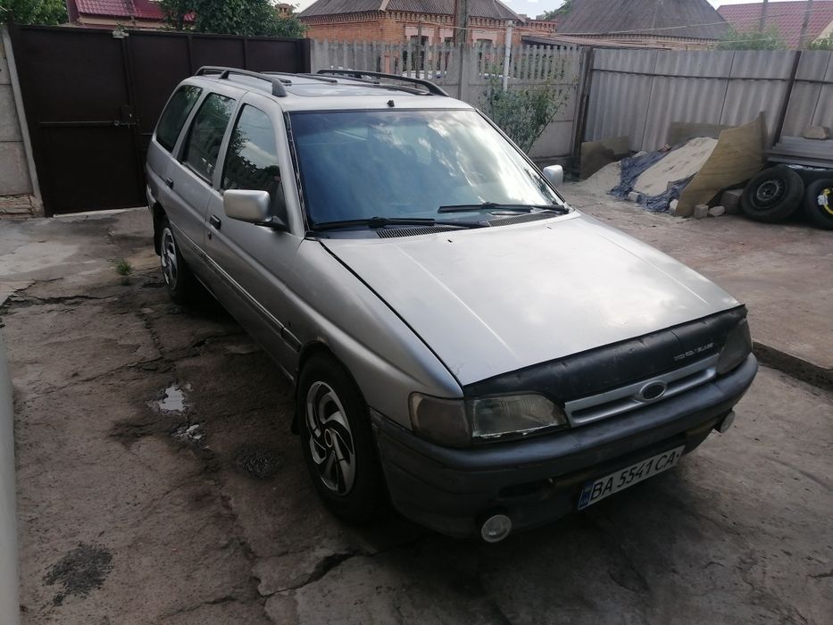 Продам форд эскорт. Дизель 1.8.