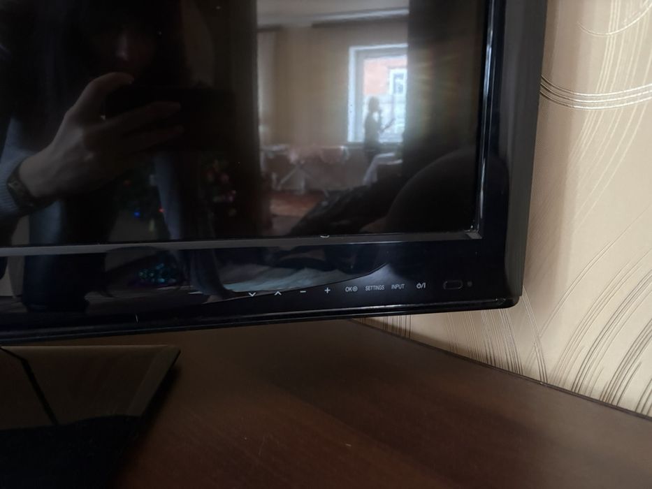 Продам телевизор LG-42 дюйма
