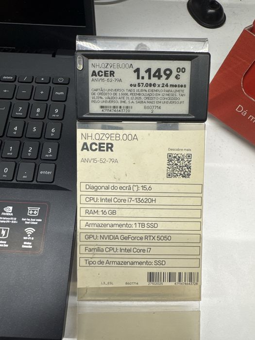 Notebook nitro V15  com RTX 5050 novo