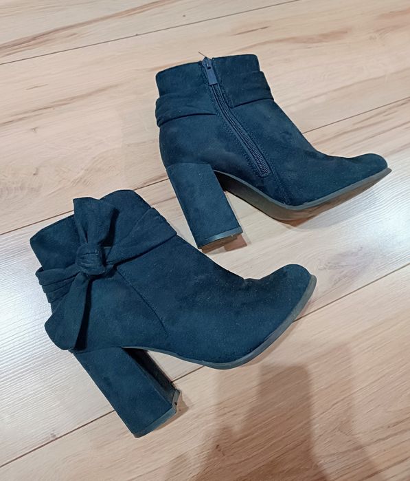 Damskie botki, zamszowe botki, botki na słupku
