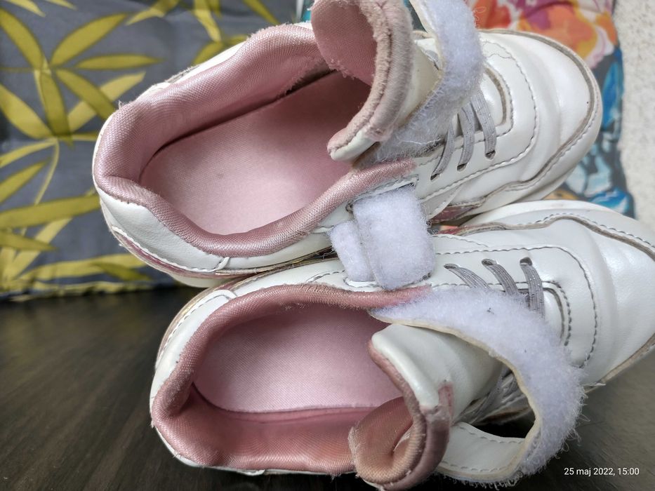 Sneakersy Dziewczęce Reebok r.25 14.5cm Adidaski dla Dziewczynki