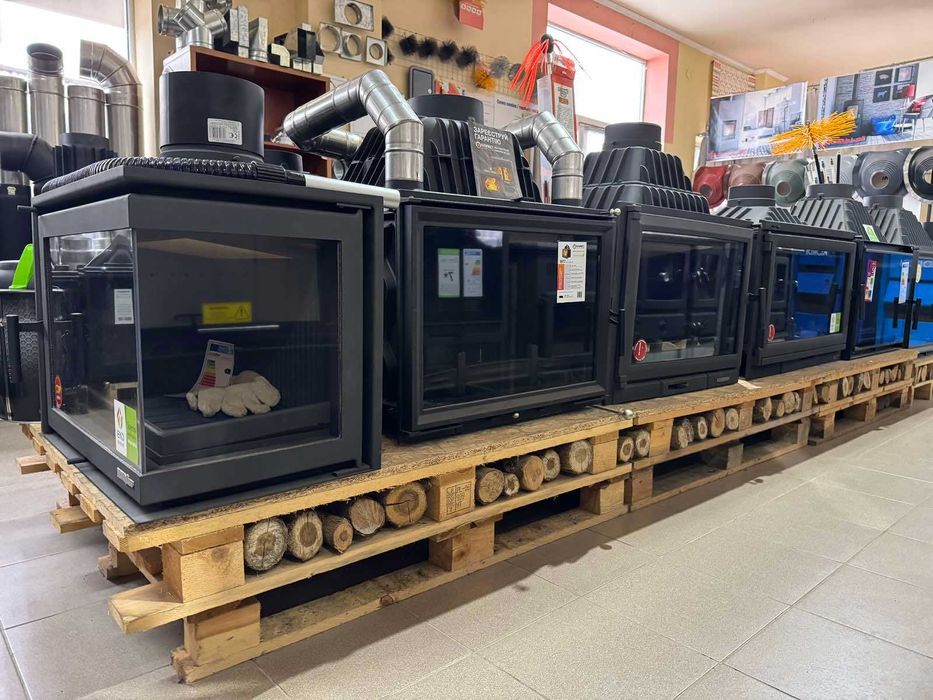 Чавунні, сталеві камінні топки, комплектуючі, монтаж