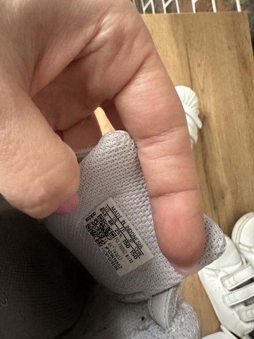 Кросівки Adidas в садочок 24 розмір